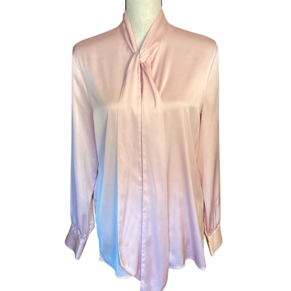 Escalier Pale Pink Tie Neck Long Sleeve Silky Blouse Size Medium - Picture 2 of 13